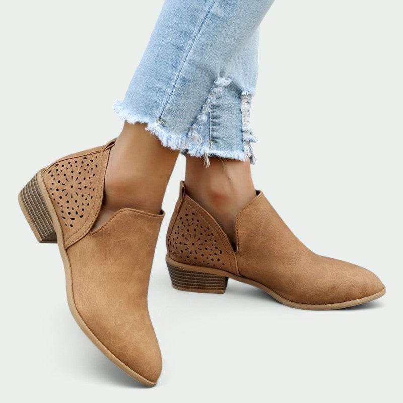 Mariska – Stilvolle V-Cut Stiefeletten für Damen mit optimalem Tragekomfort