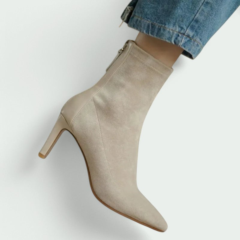 Lavinia – Elegante Wildleder-Stiletto-Stiefel mit spitz zulaufendem Design für Damen
