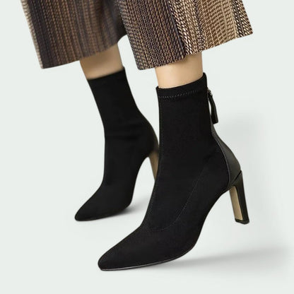 Lavinia – Elegante Wildleder-Stiletto-Stiefel mit spitz zulaufendem Design für Damen