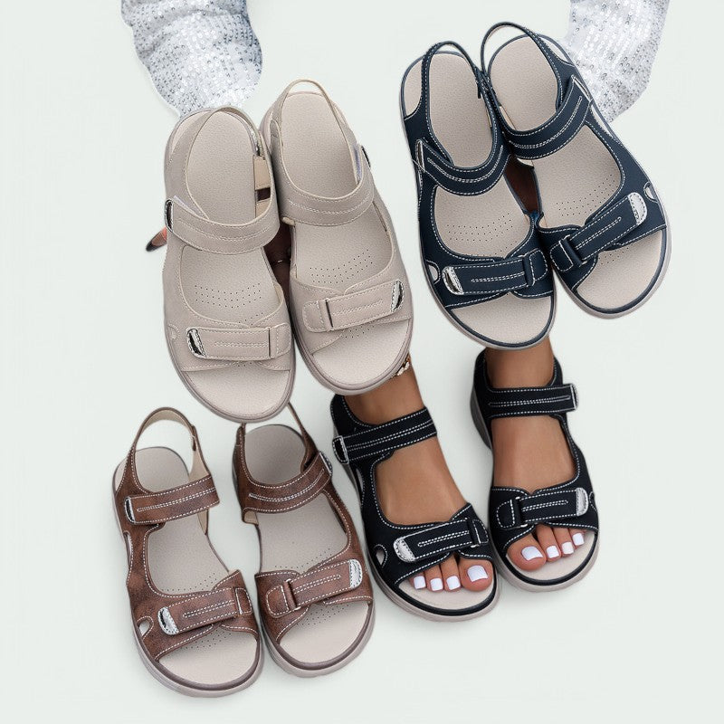 Liora – Bequeme, atmungsaktive schwarze Keilsandaletten für den Sommer
