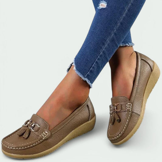 Celestia – Bequeme, lässige Slipper für Frauen mit stilvollem Design
