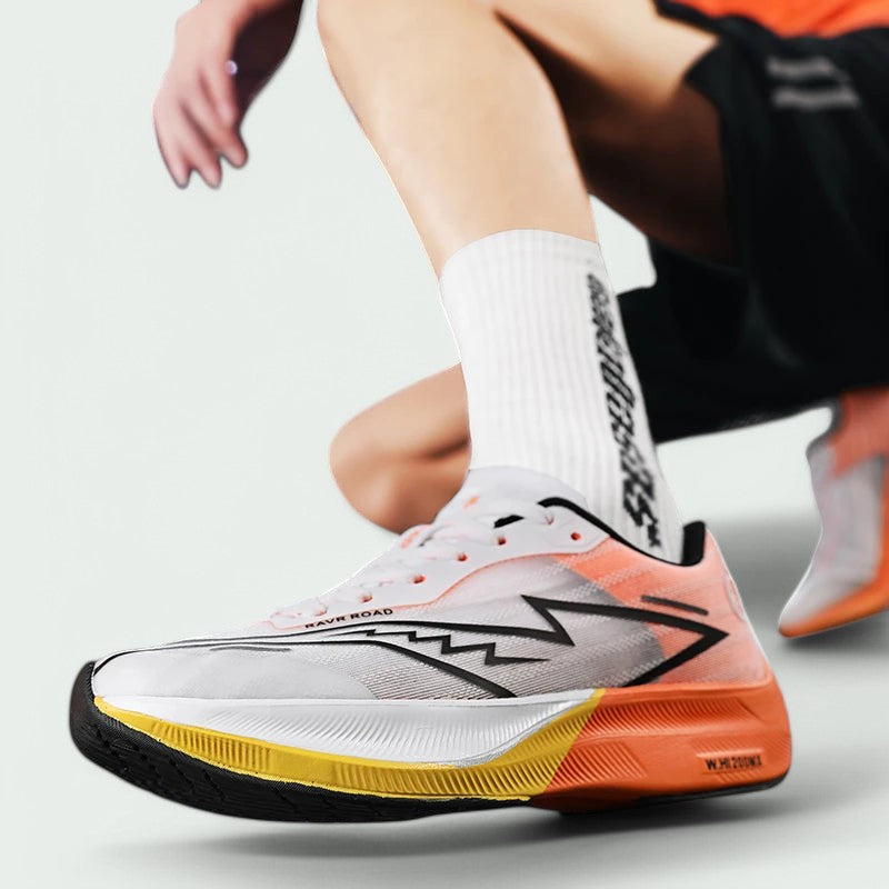 Ronan – Unisex Laufschuhe mit Carbonplatte und optimaler Dämpfung