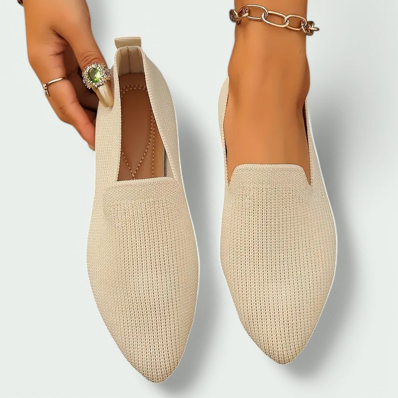 Luminara Damen Slipper: Leichtgewicht mit stilvoller Stricktextur in Schwarz