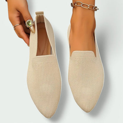 Luminara Damen Slipper: Leichtgewicht mit stilvoller Stricktextur in Schwarz