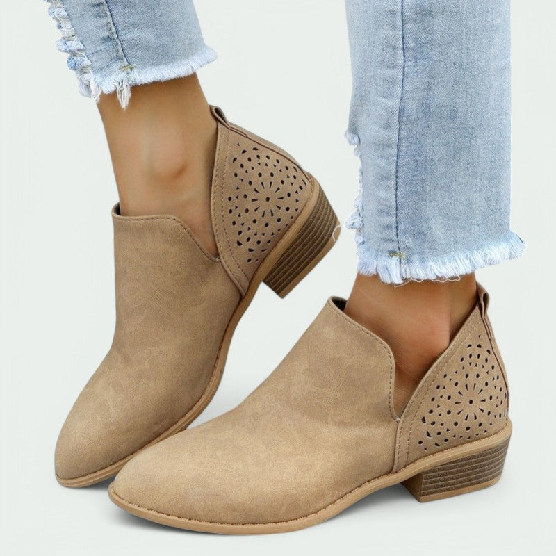 Mariska – Stilvolle V-Cut Stiefeletten für Damen mit optimalem Tragekomfort