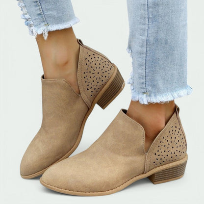 Mariska – Stilvolle V-Cut Stiefeletten für Damen mit optimalem Tragekomfort