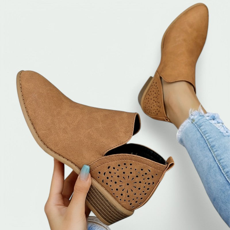 Mariska – Stilvolle V-Cut Stiefeletten für Damen mit optimalem Tragekomfort