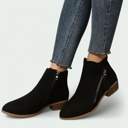 Elina – Stilvolle Niedrige Absatz Stiefeletten für Lässige Eleganz
