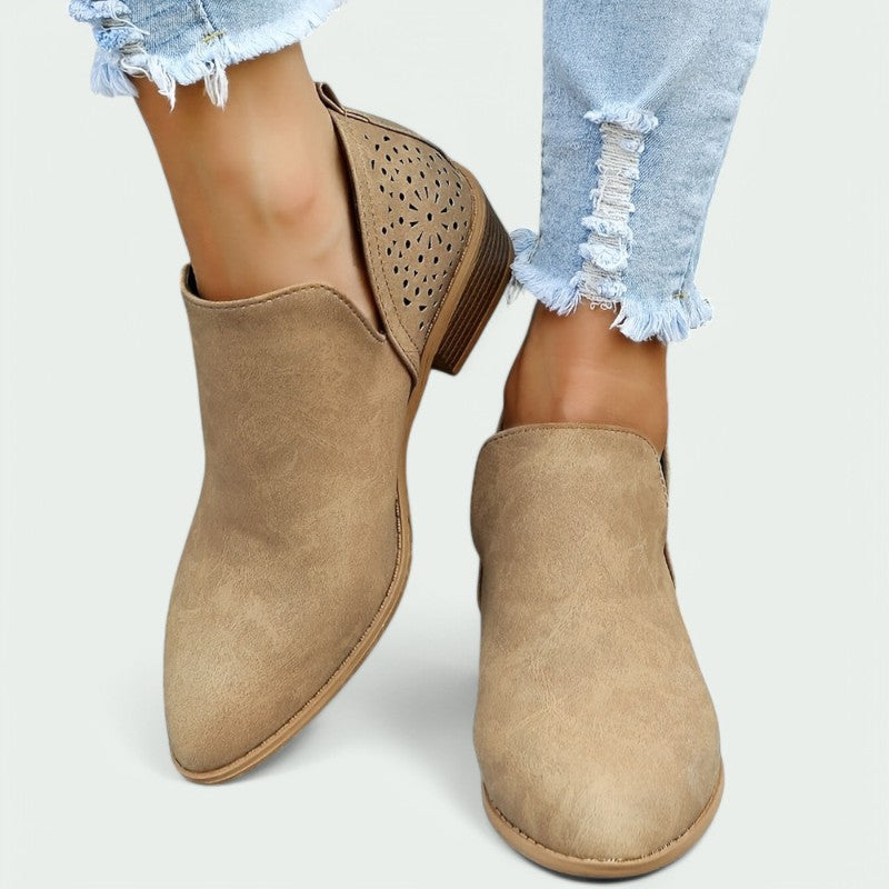 Mariska – Stilvolle V-Cut Stiefeletten für Damen mit optimalem Tragekomfort