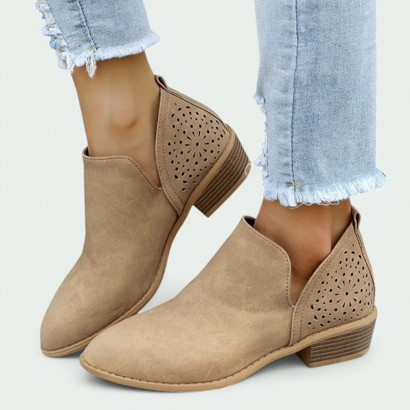 Mariska – Stilvolle V-Cut Stiefeletten für Damen mit optimalem Tragekomfort