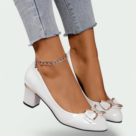 Fiona – Elegante Pumps mit Schleifendetail und Hochglanz-Finish für Damen