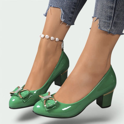 Fiona – Elegante Pumps mit Schleifendetail und Hochglanz-Finish für Damen