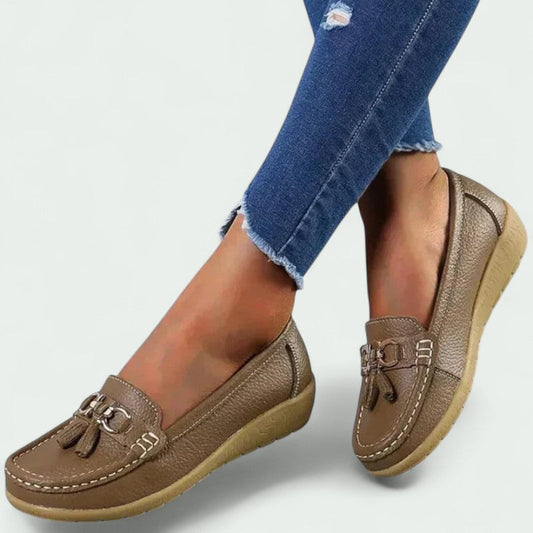Halle – Bequeme und lässige Damenschuhe für jeden Anlass