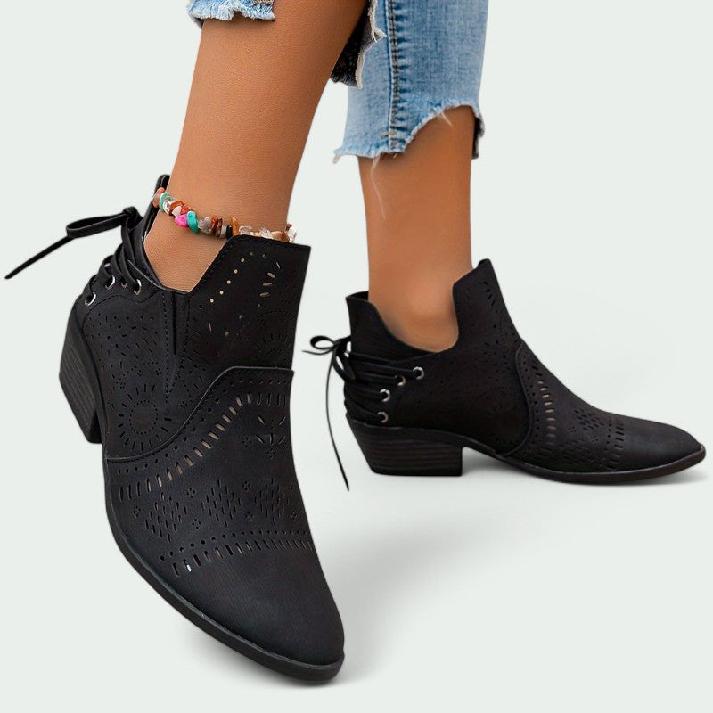 Liora – Stilvolle Slip-On Stiefeletten für Damen mit eleganter Silhouette