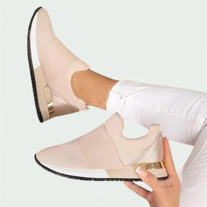 Sarina – Leichte, orthopädische Damenschuhe für lässigen Luxus im Freien