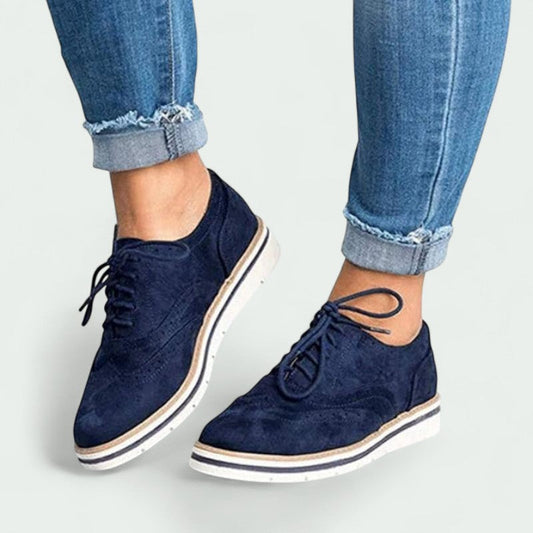 Verena – Bequeme Wildleder Schnürschuhe für lässigen Stil
